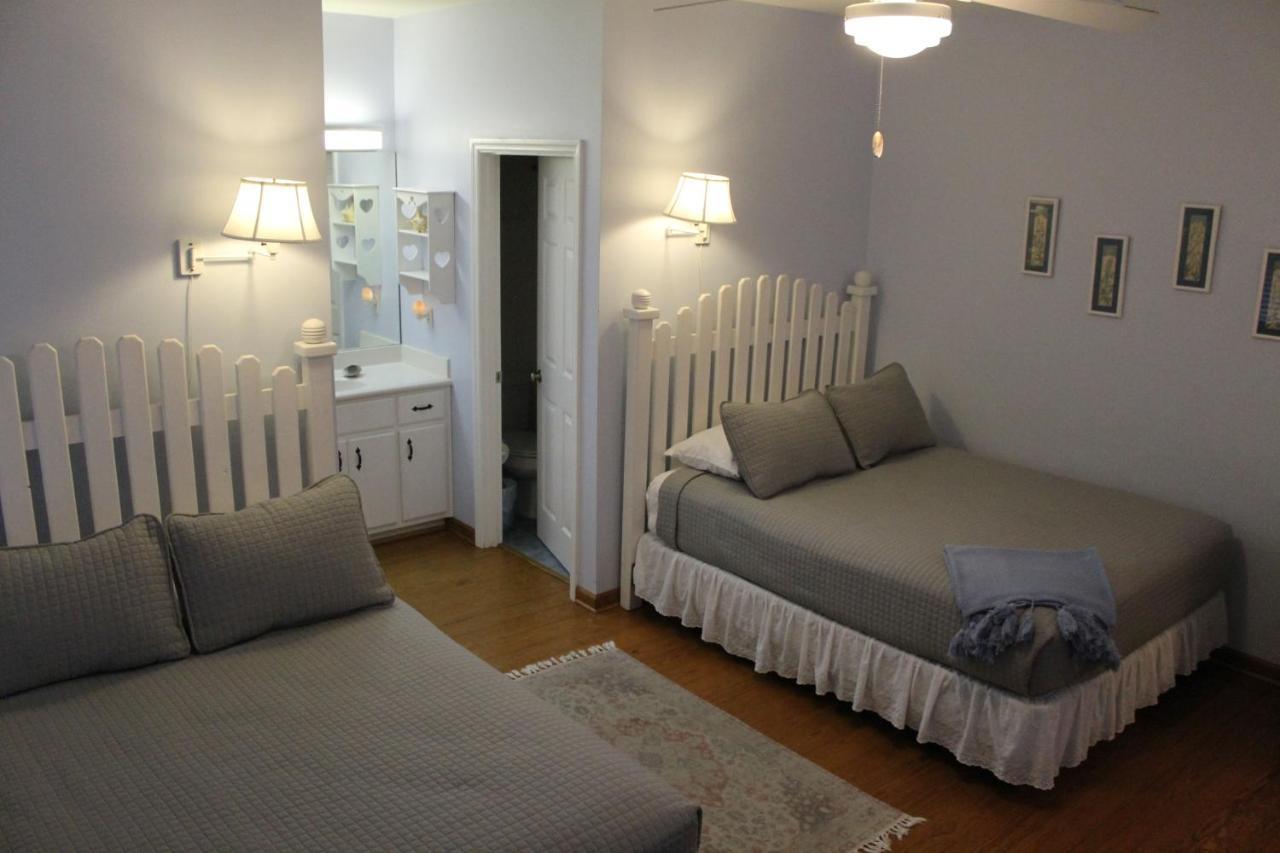 Turtle Beach Inn Indian Pass Bagian luar foto